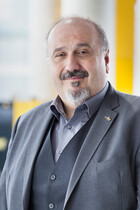 Менеджер з виробництва MOBILAIR Ральф Герет